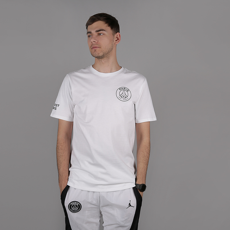 мужская белая футболка Jordan PSG Logo T-Shirt BQ4273-100 - цена, описание, фото 1